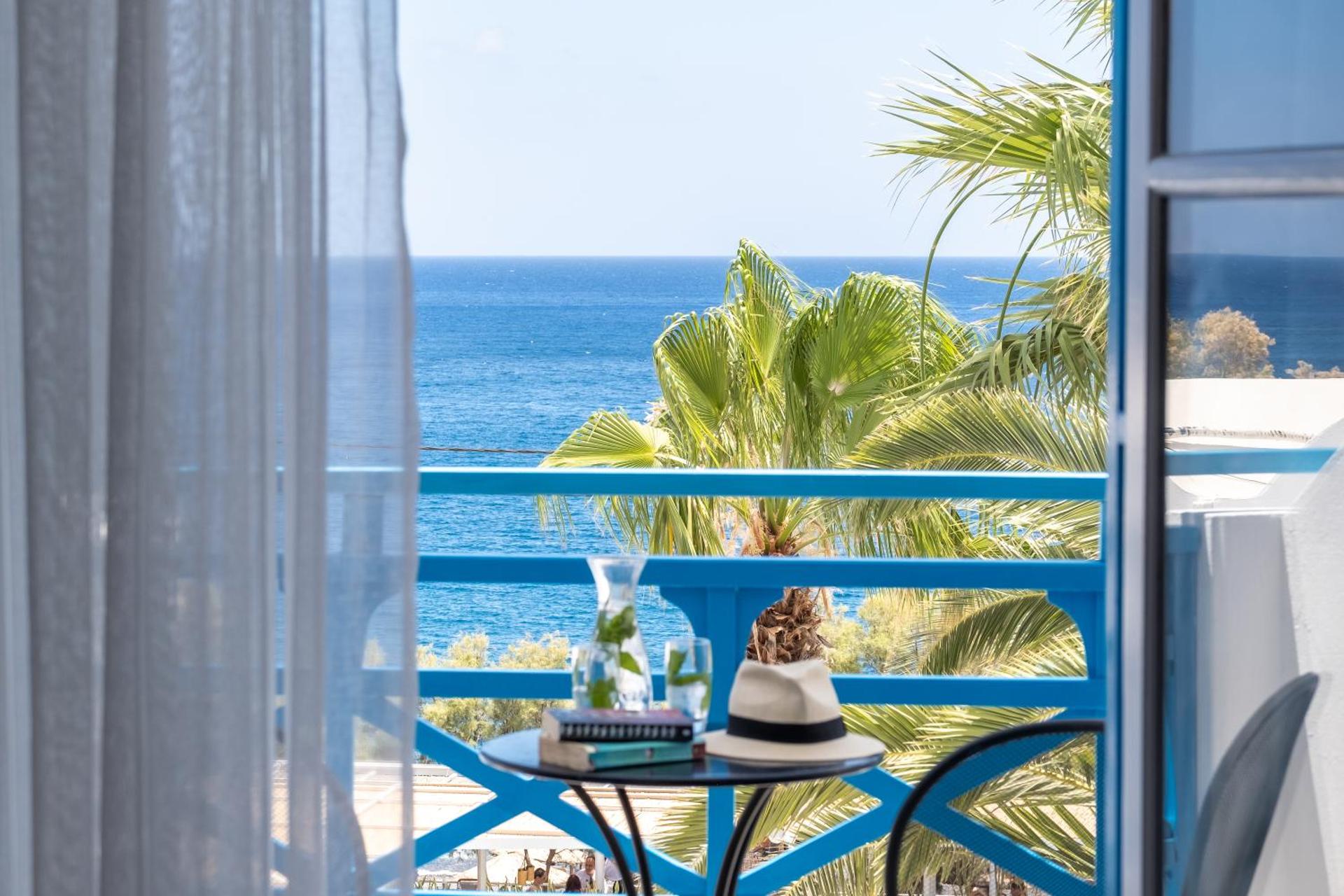 Kamari Beach Hotel - Photo 33