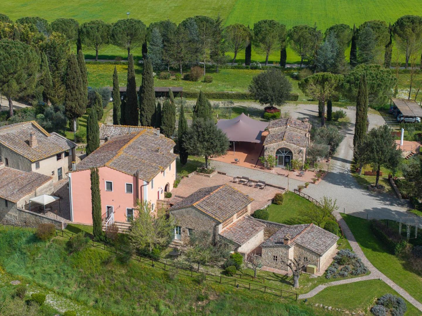 Relais Antico Borgo San Lorenzo - Photo 9
