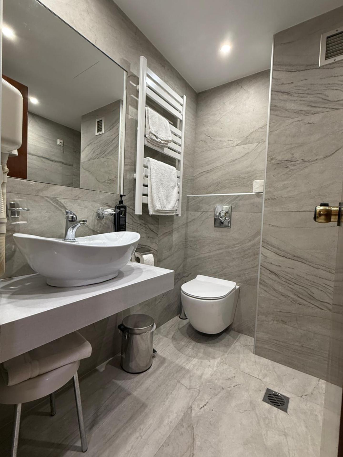 Hotel Ideal - Photo 34