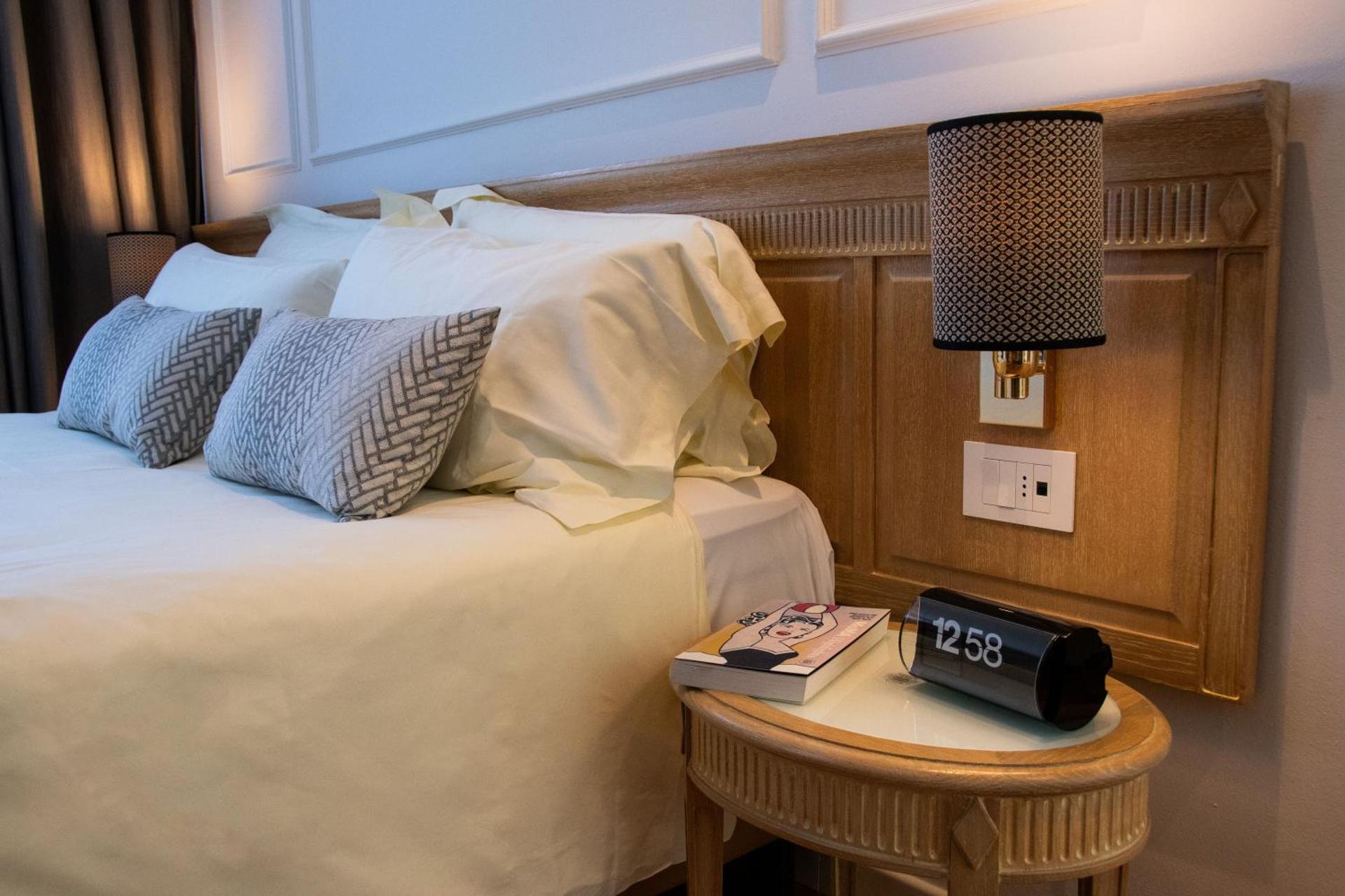 Ambassador Palace Hotel - Photo 55