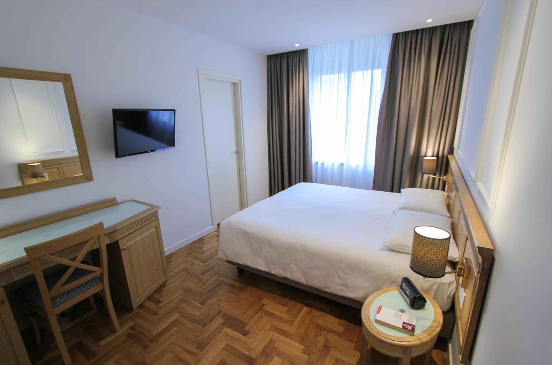 Ambassador Palace Hotel - Photo 47