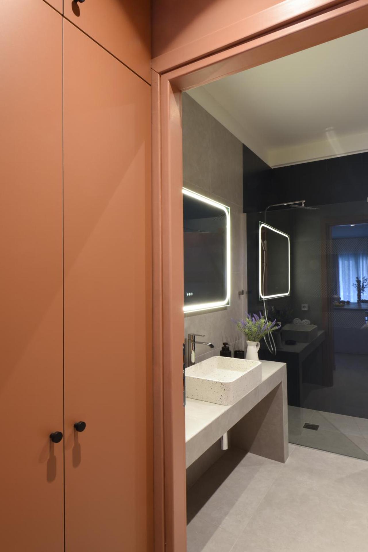 The Athens Urban Loft - Photo 14