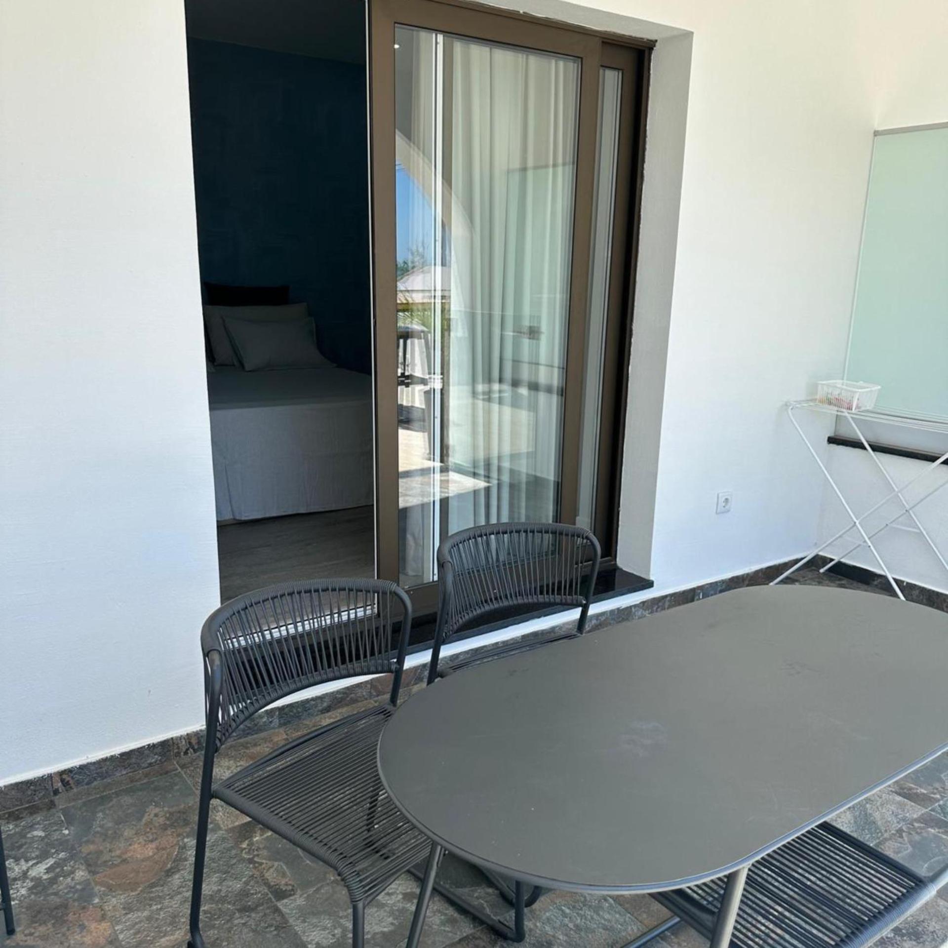 Malpique heated pool & Jacuzzi Guest House - Photo 64