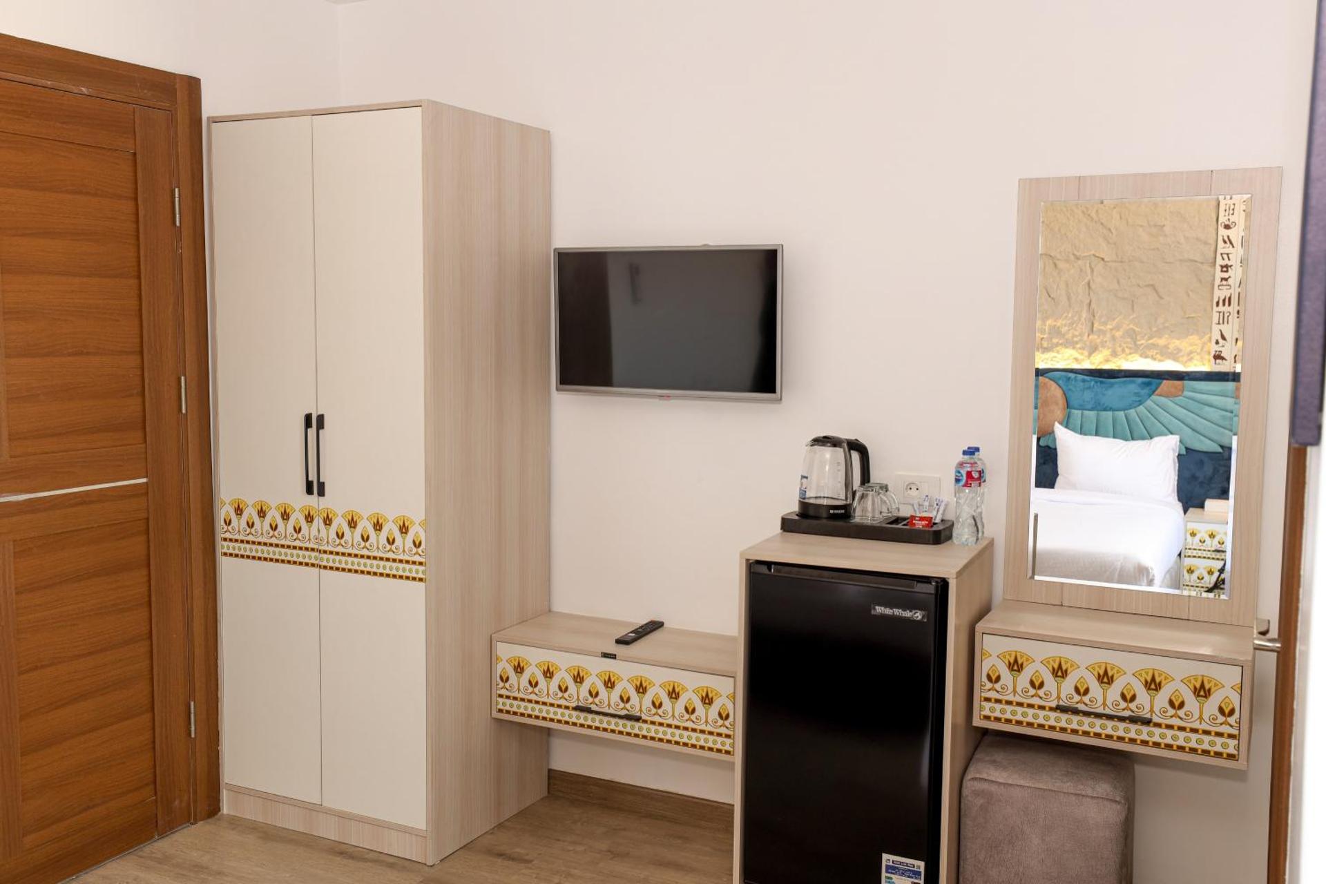 Sultan Pyramids Boutique Hotel View - Photo 36