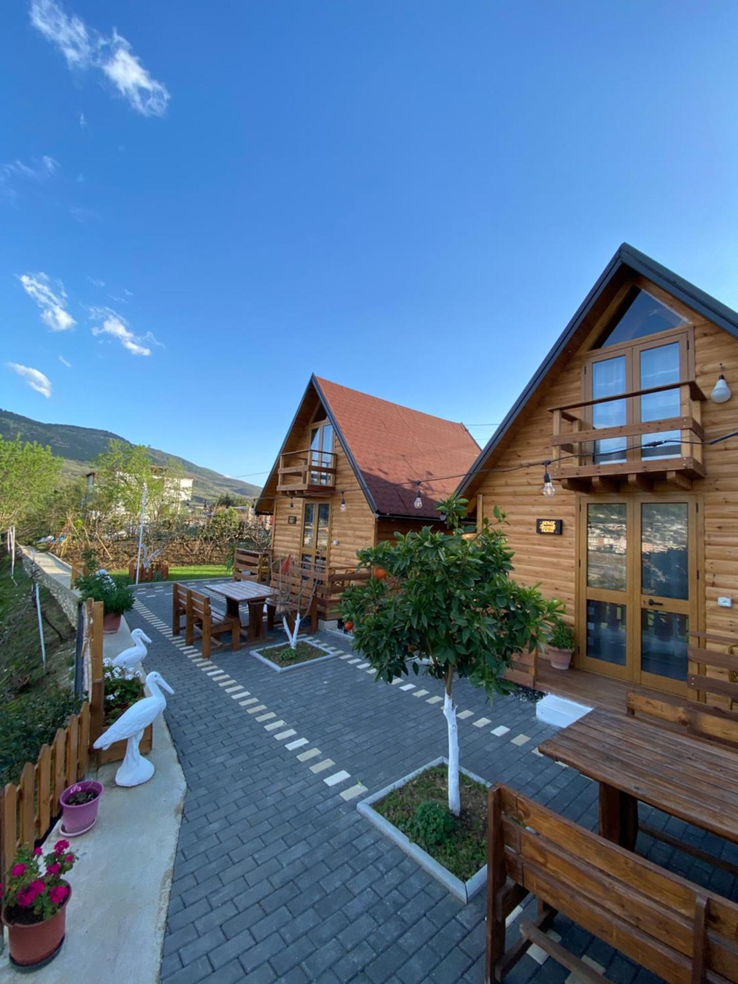 Berat Wooden Villas with Private Pool - Photo 11