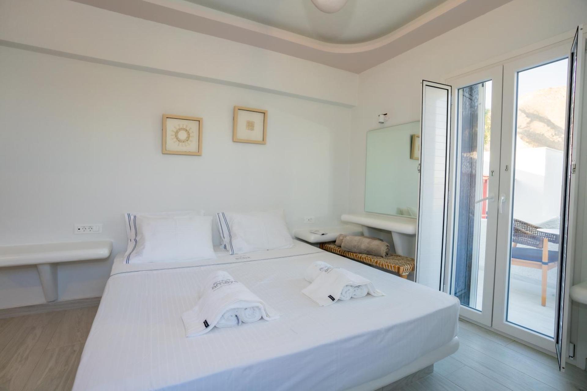 Zen Suites & Spa - Photo 55