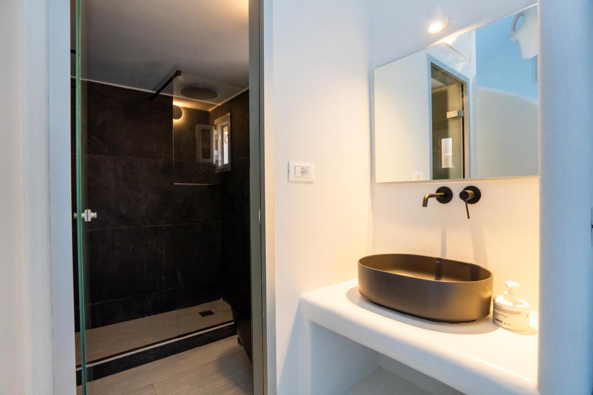 Zen Suites & Spa - Photo 70