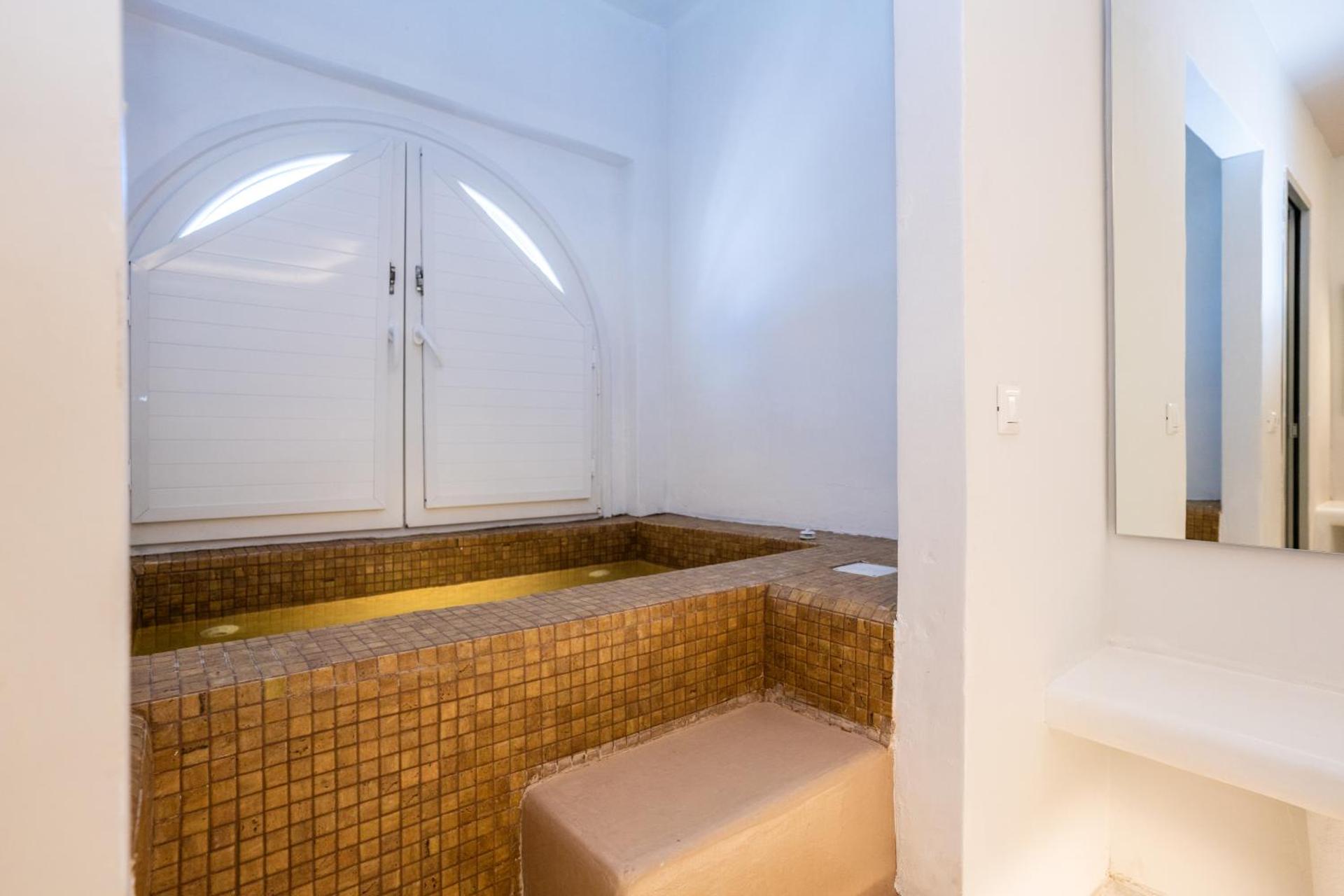 Zen Suites & Spa - Photo 72