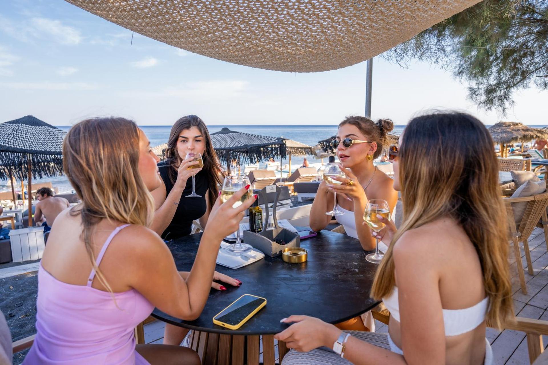 Zen Suites & Spa - Photo 96