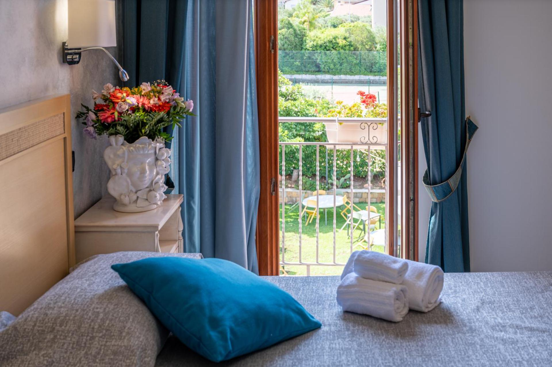 Hotel Baia Del Capitano - Photo 19