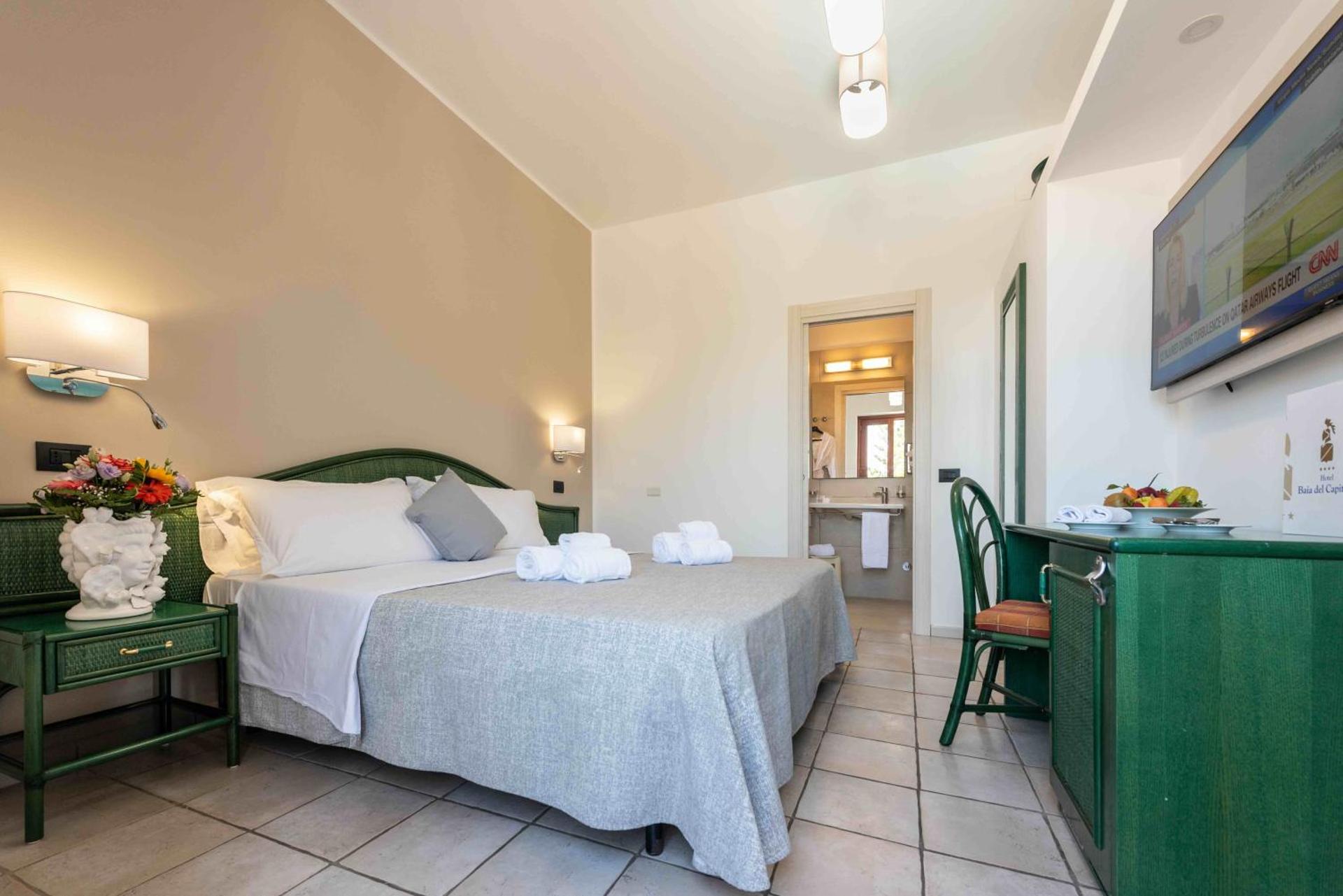 Hotel Baia Del Capitano - Photo 56