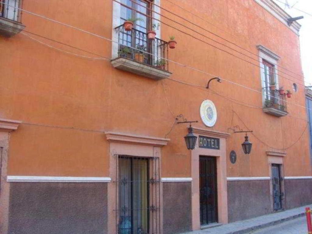 HOTEL ANA CATALINA & SUITES - Photo 21