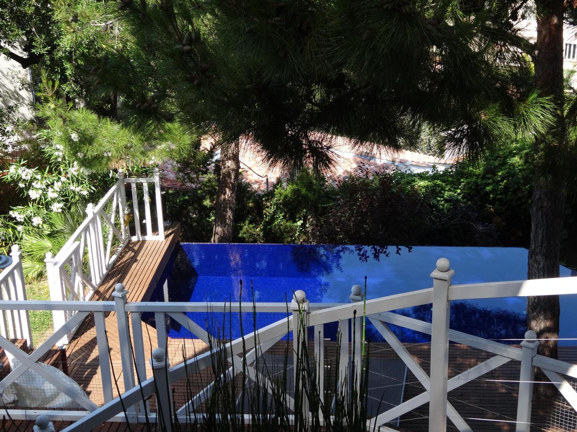 La LUNA of MARSEILLE - VILLA D'ARCHITECTE B&B - Photo 16