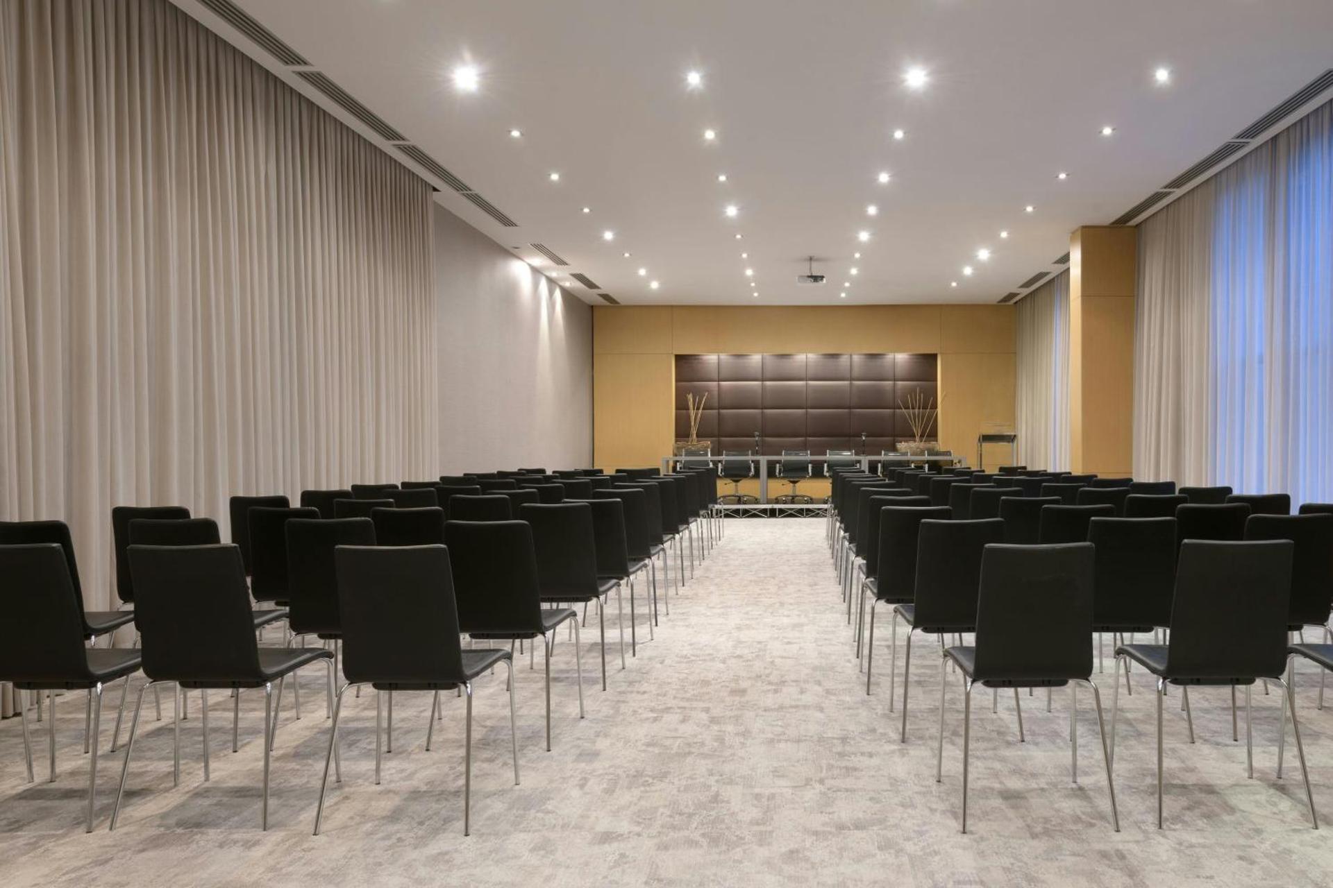 AC Hotel Firenze by Marriott - Photo 54