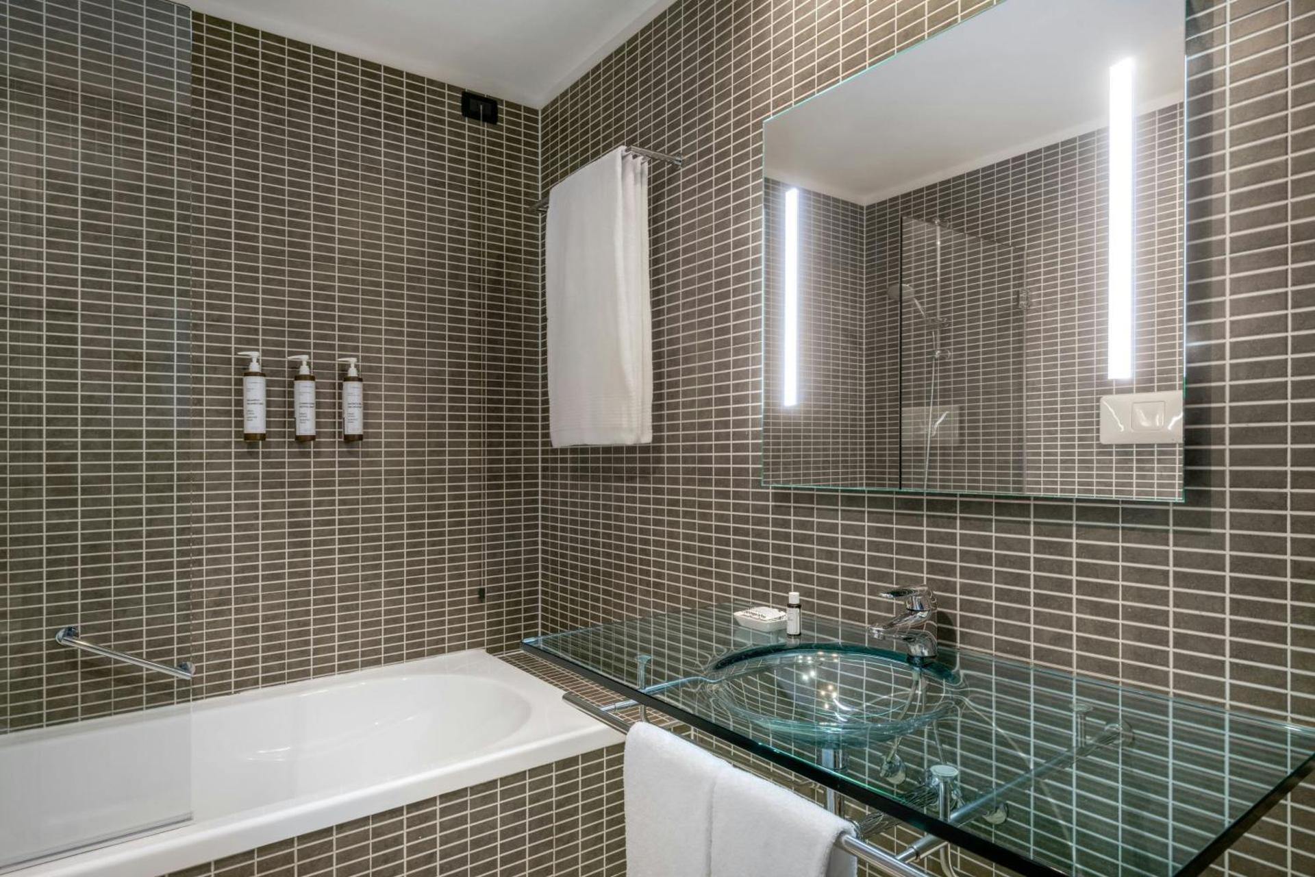 AC Hotel Firenze by Marriott - Photo 5