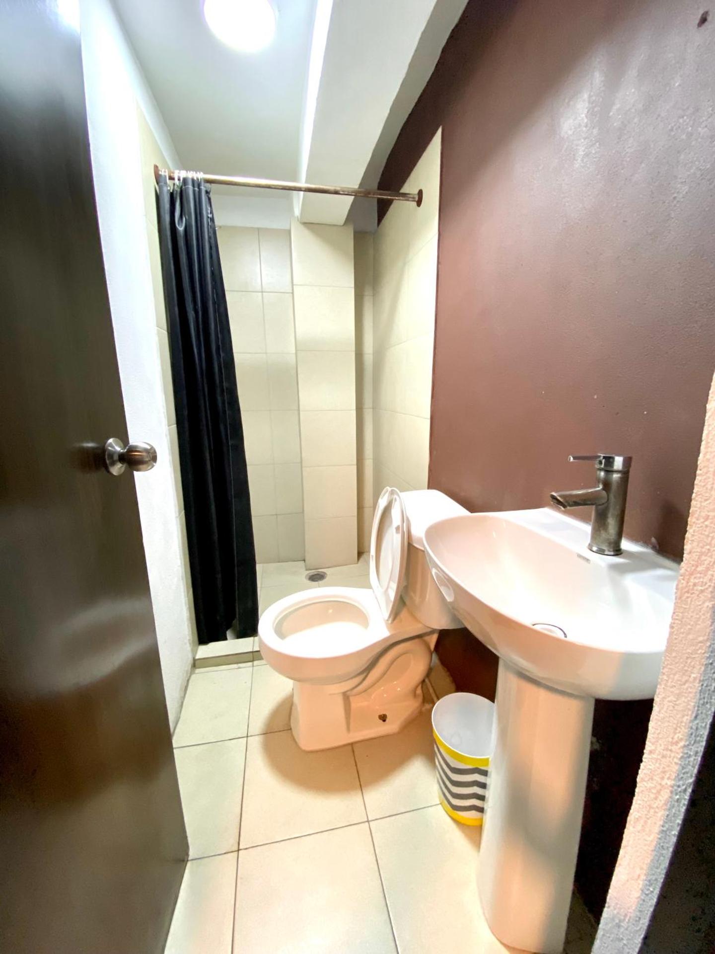 RMS Hostal - SantaMaria - Photo 11