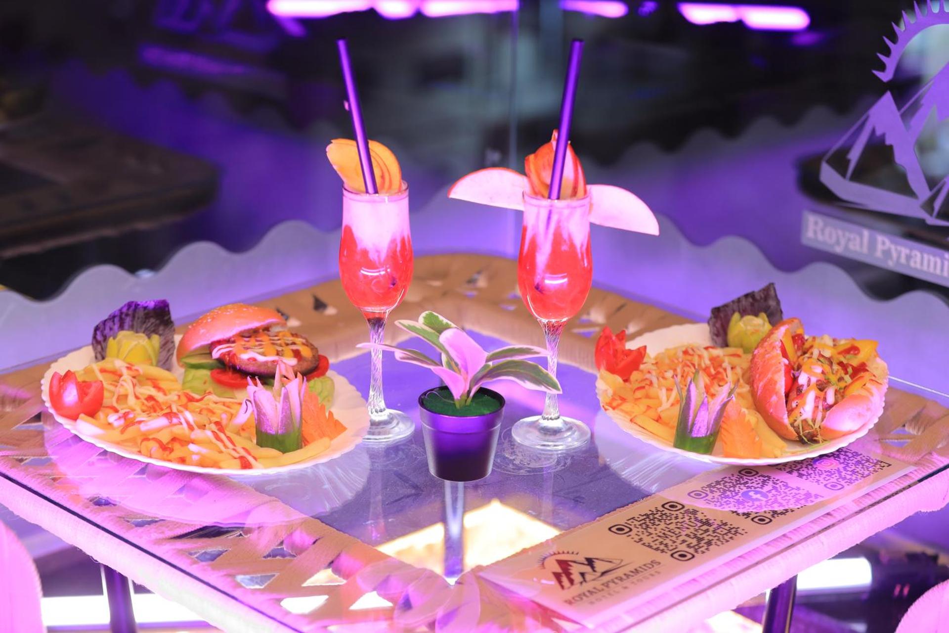 Royal View Pyramids Hotel - Photo 50