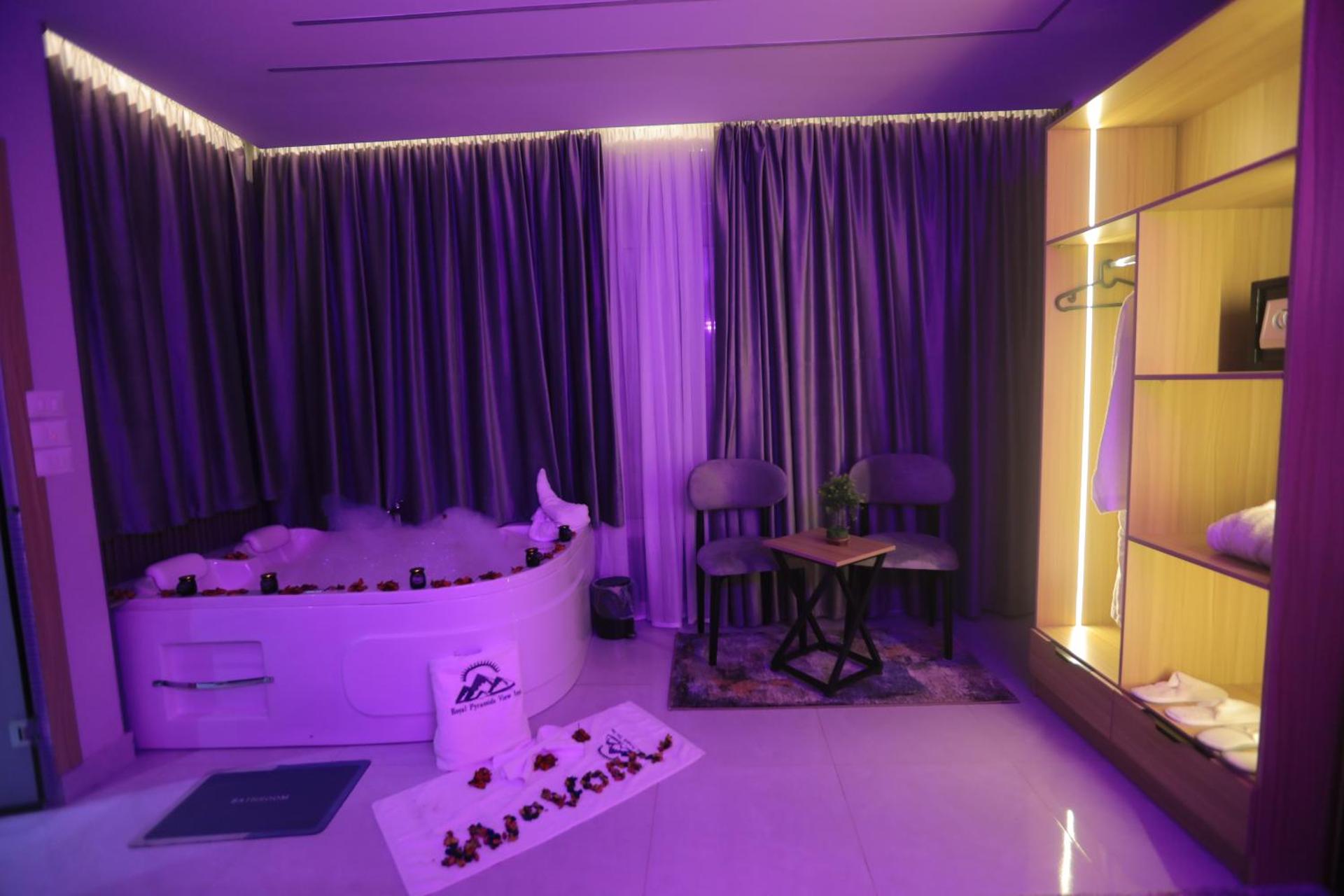 Royal View Pyramids Hotel - Photo 52