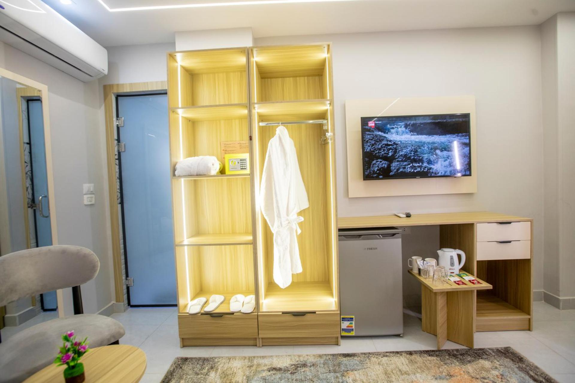 Royal View Pyramids Hotel - Photo 9