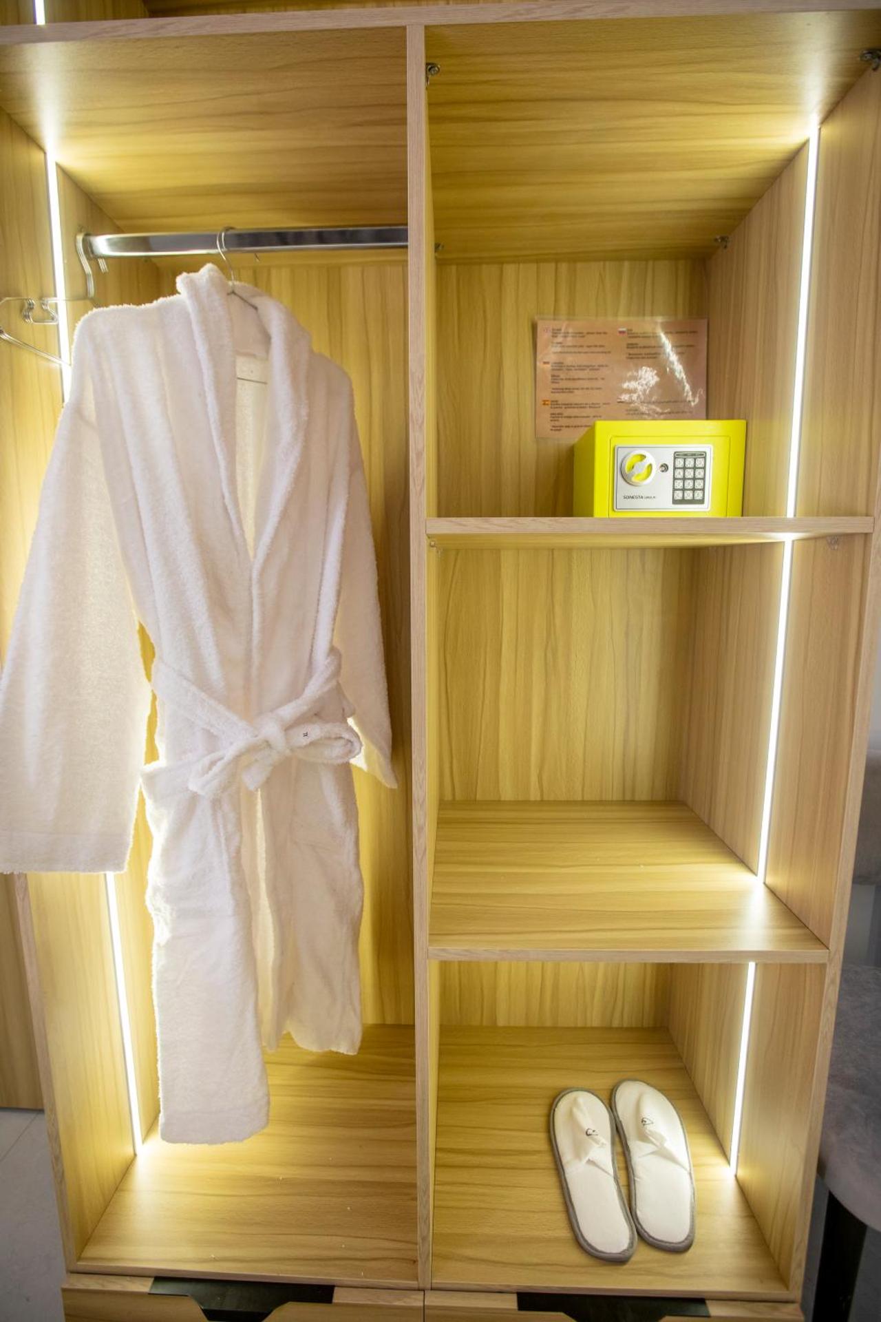 Royal View Pyramids Hotel - Photo 17