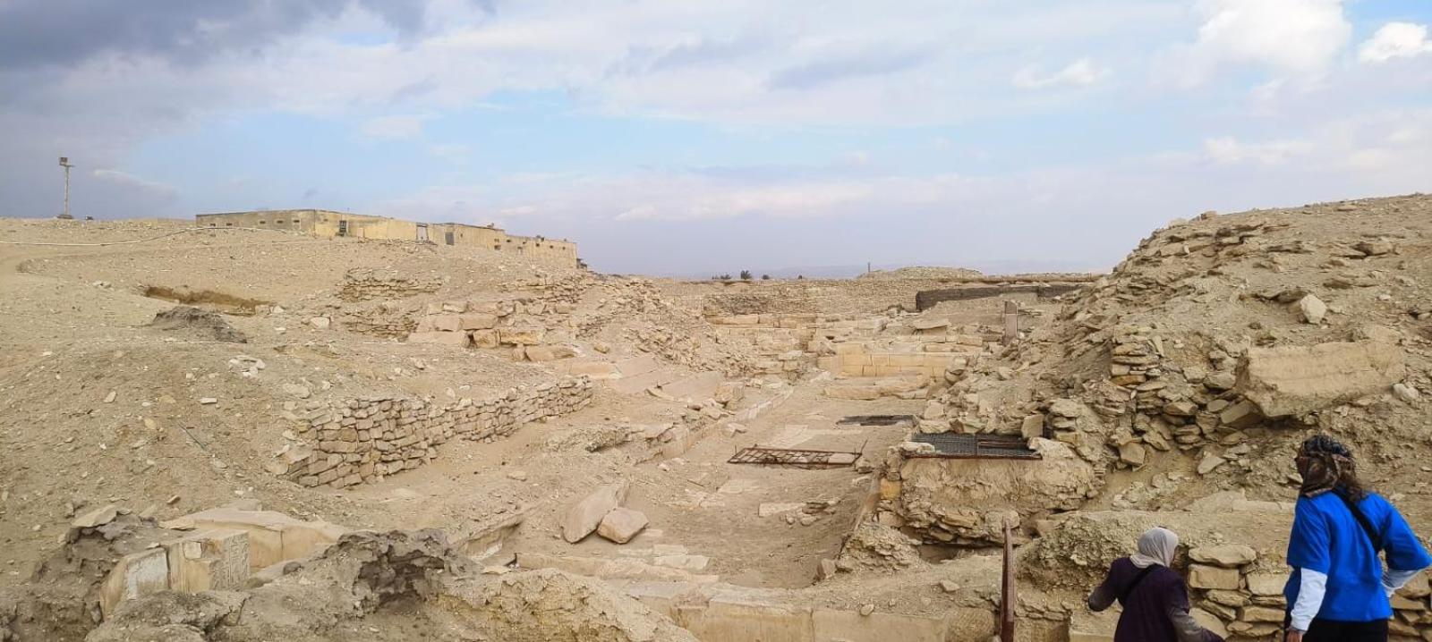 Akh Pyramid Hostel - Photo 71