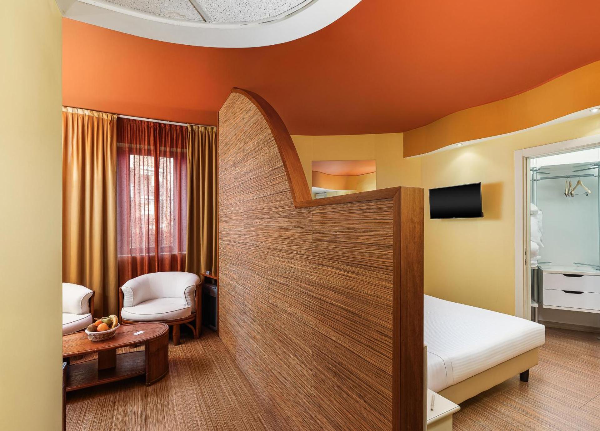 Welcome Hotel - Photo 44