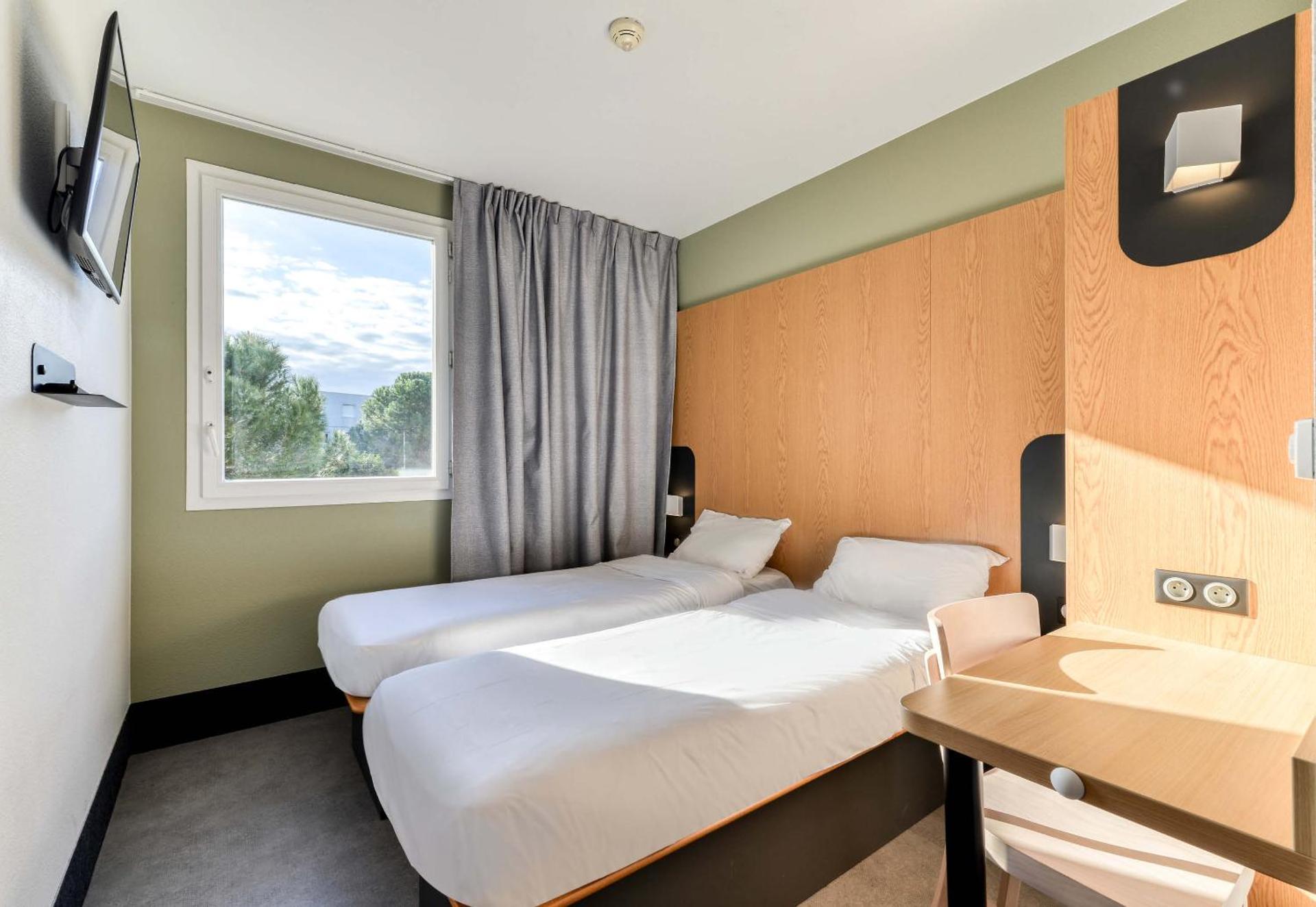 B&B HOTEL Montpellier Centre Le Millénaire - Photo 26