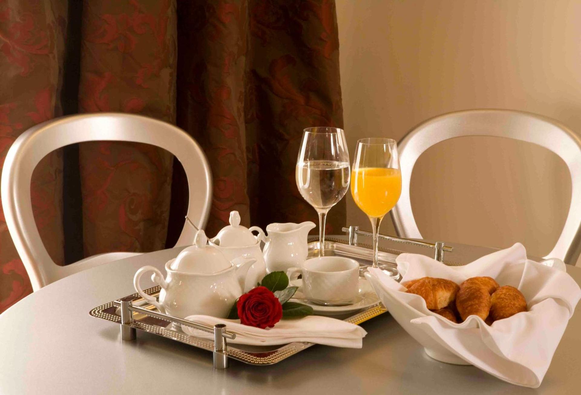 Valis Resort Hotel - Photo 30