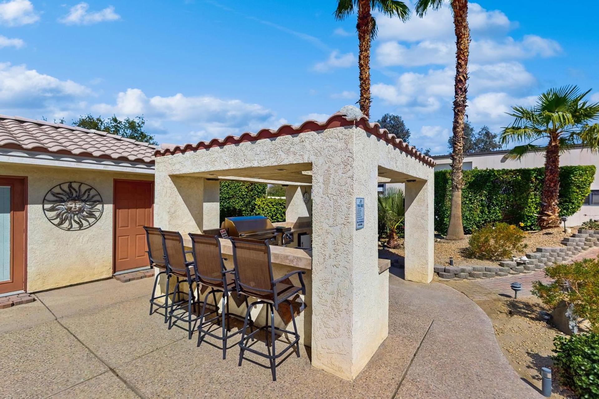 Cool Pool Retreat - Photo 8