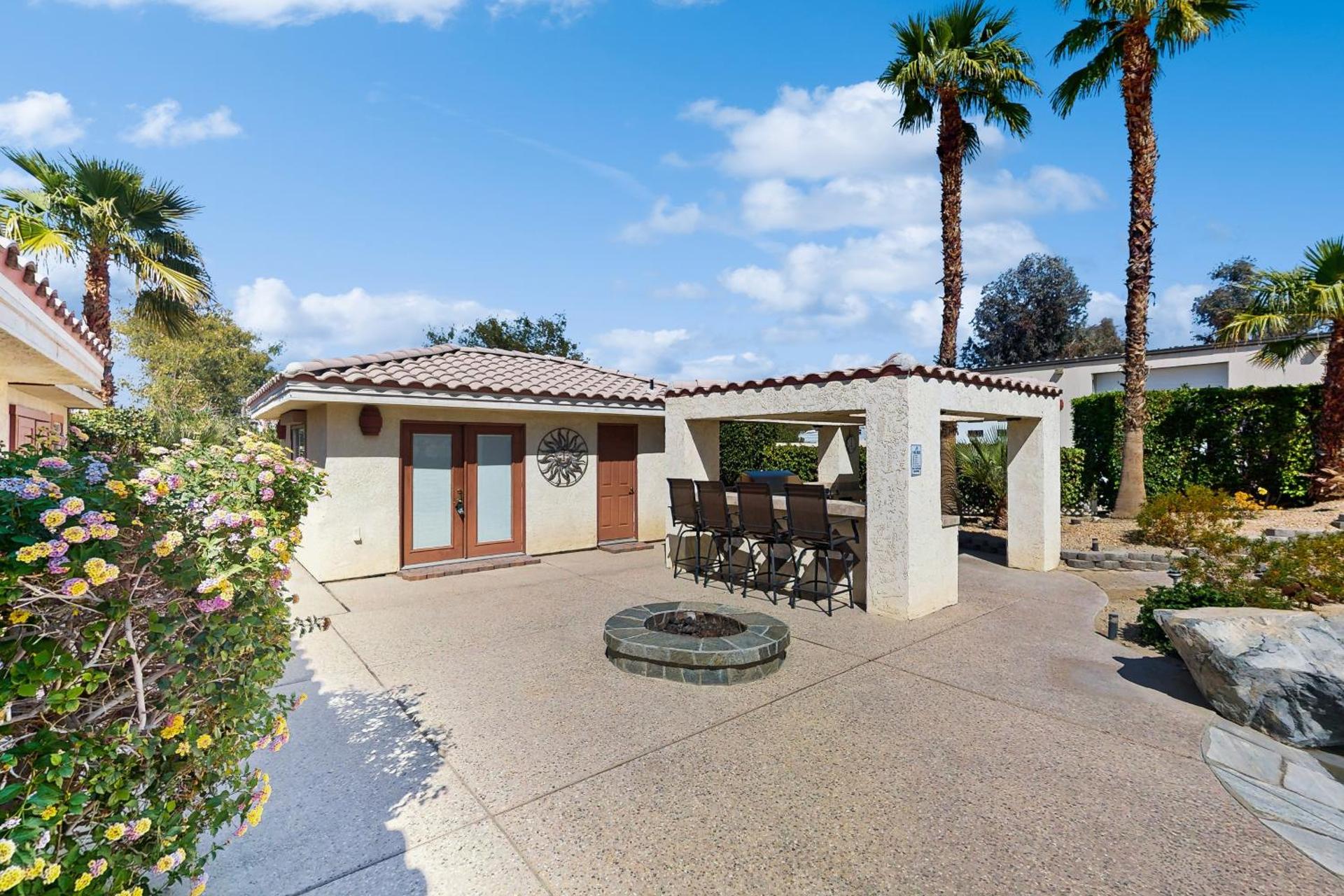 Cool Pool Retreat - Photo 10