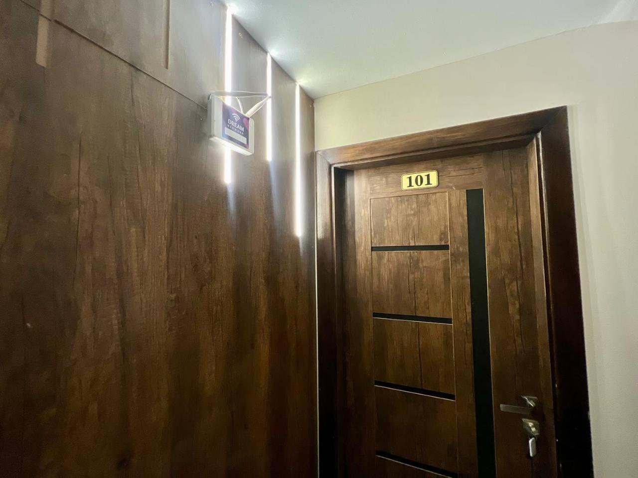 Elite Paradise Pyramids View - Photo 4