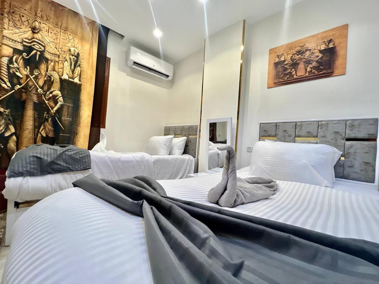 Elite Paradise Pyramids View - Photo 13