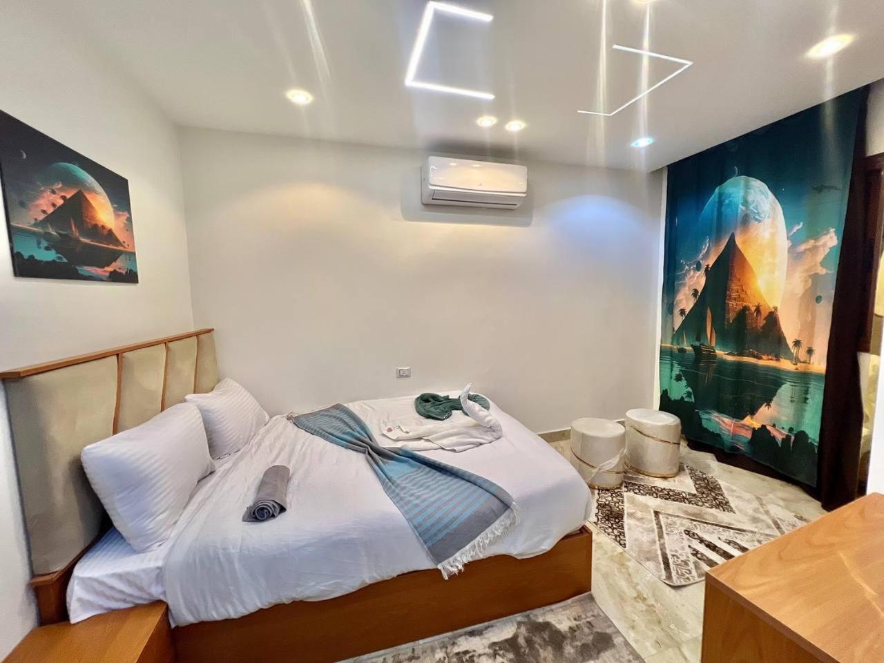 Elite Paradise Pyramids View - Photo 17