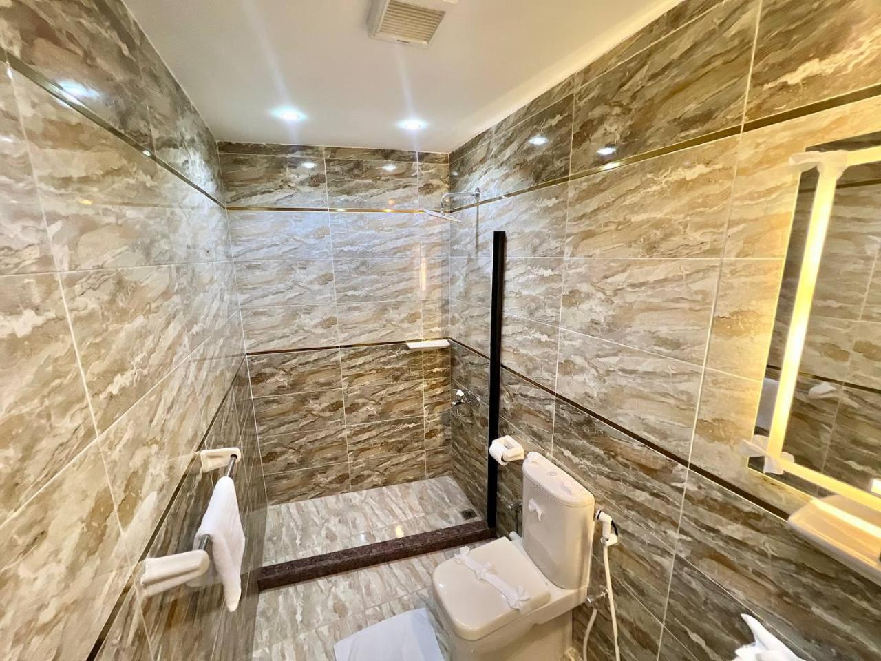 Elite Paradise Pyramids View - Photo 21