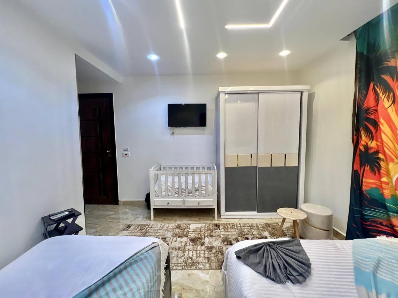 Elite Paradise Pyramids View - Photo 23