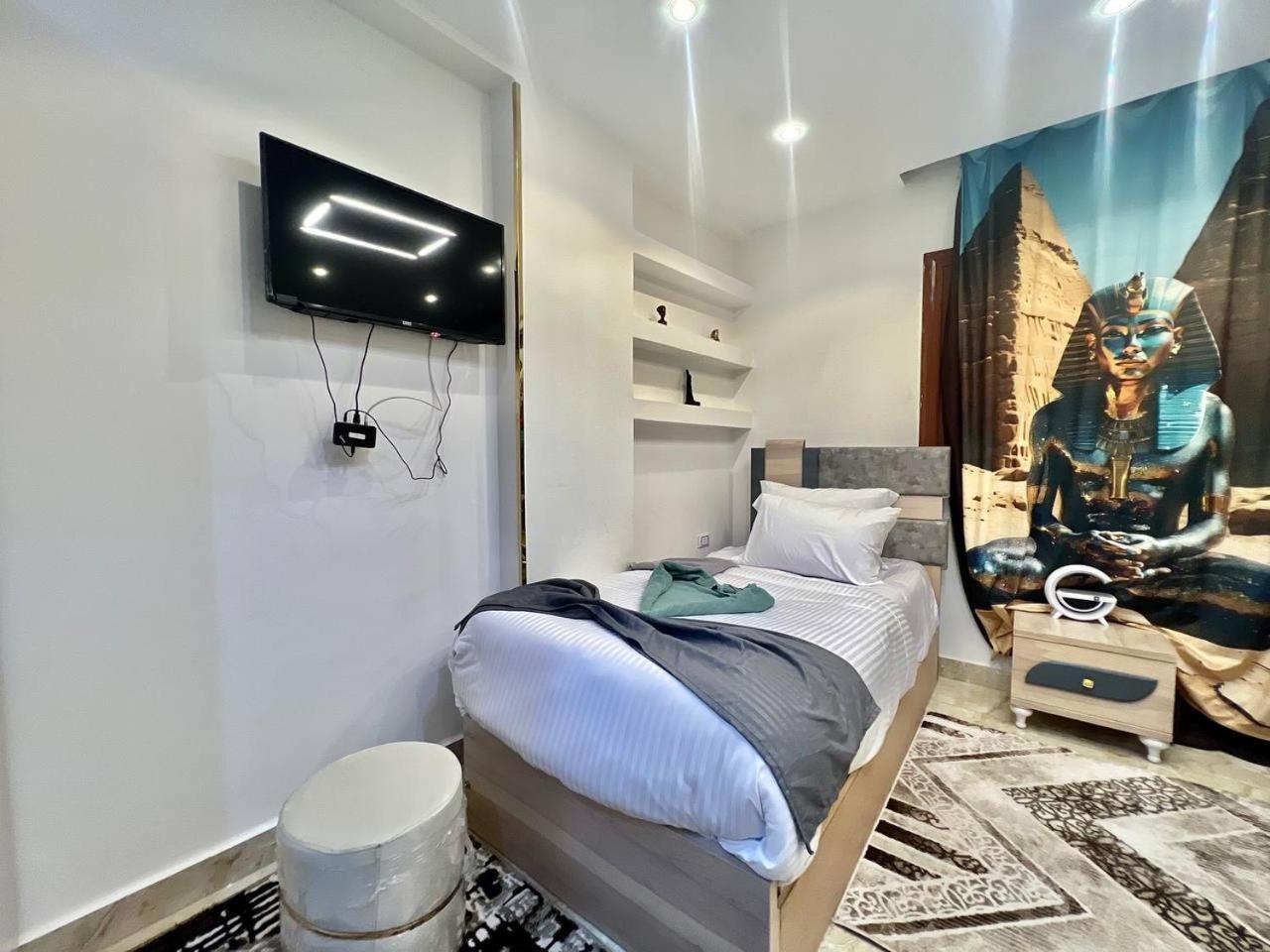 Elite Paradise Pyramids View - Photo 38