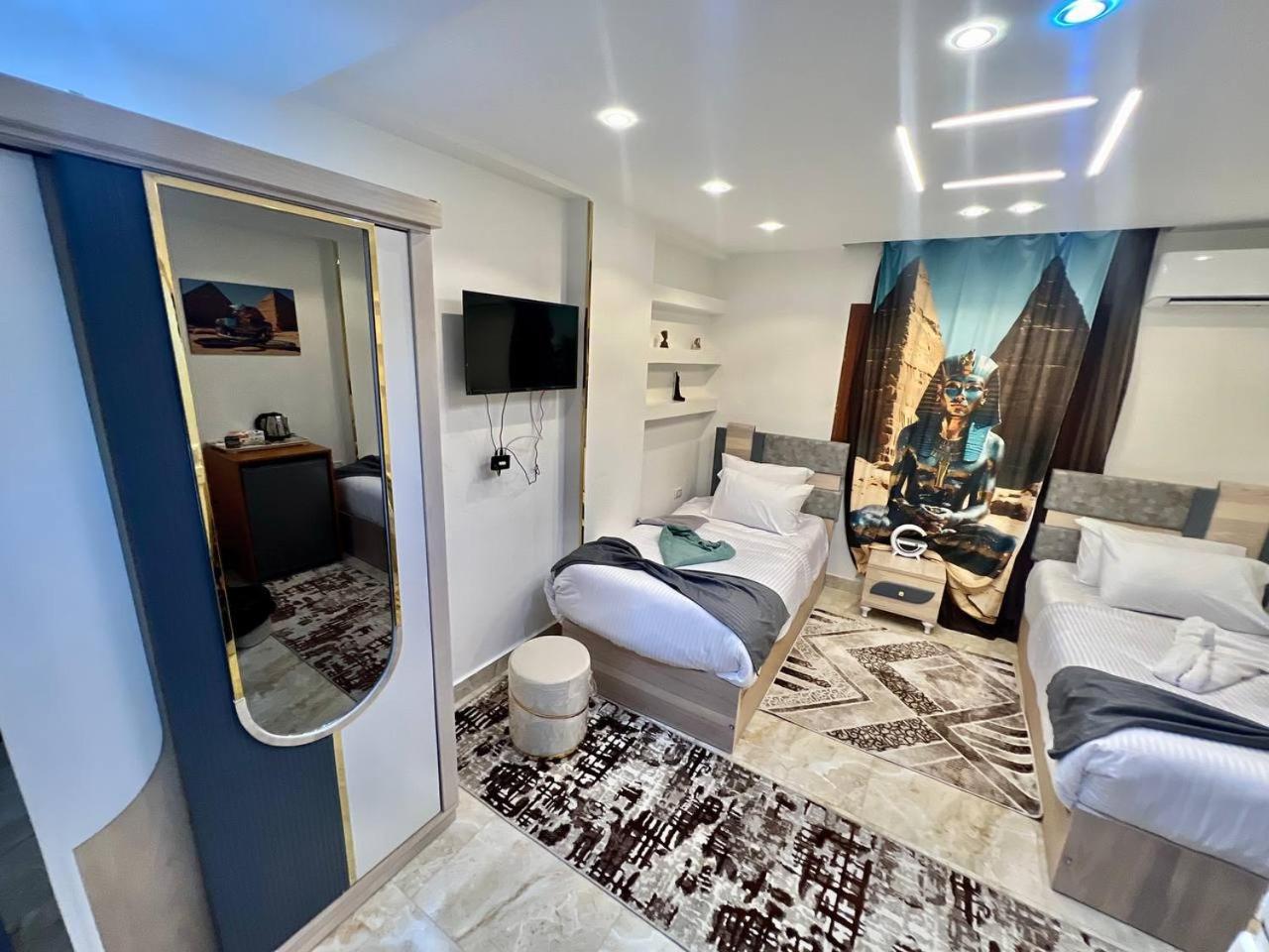 Elite Paradise Pyramids View - Photo 37