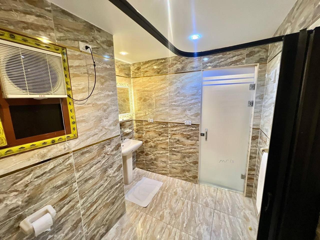 Elite Paradise Pyramids View - Photo 36