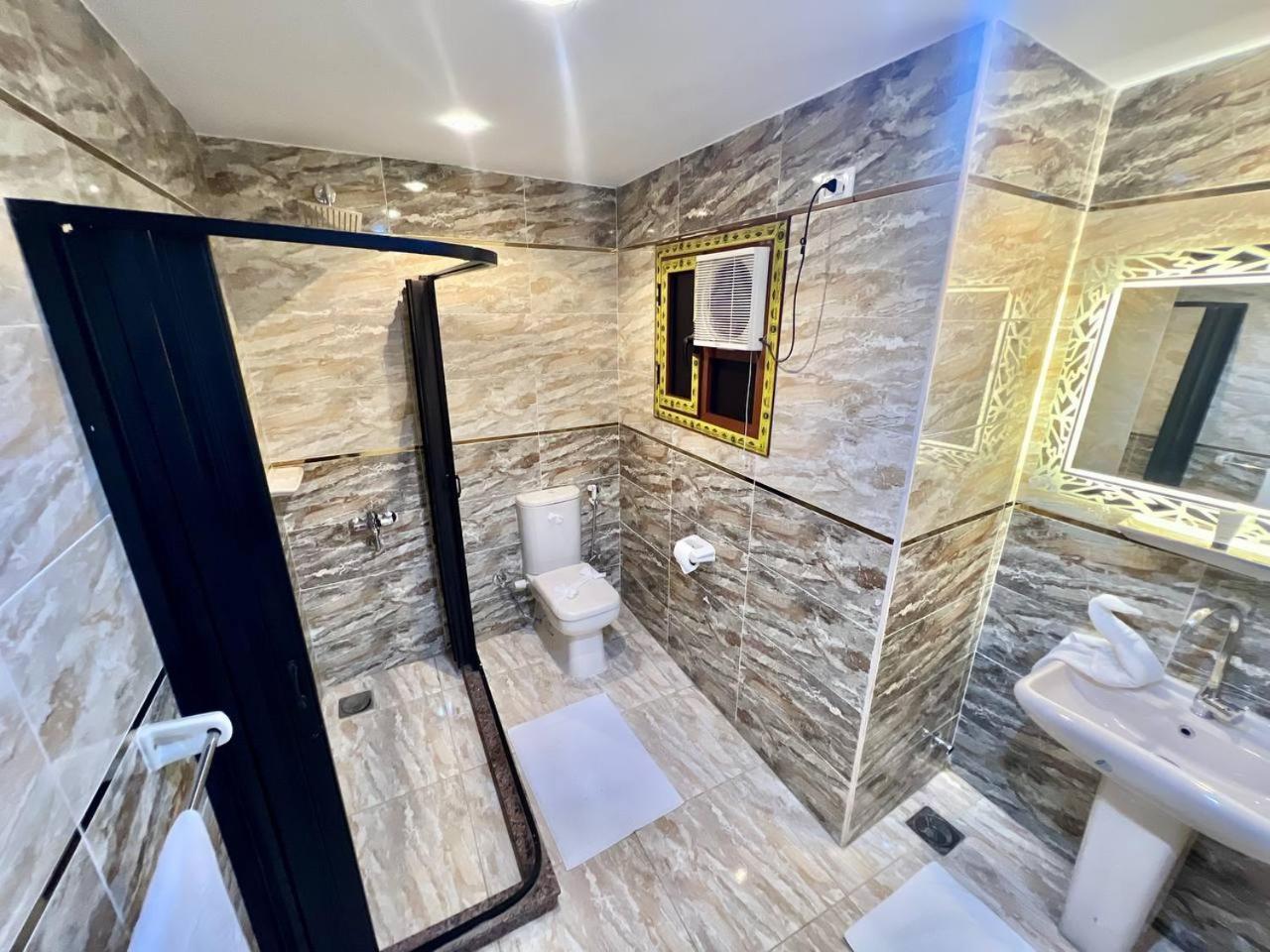 Elite Paradise Pyramids View - Photo 35