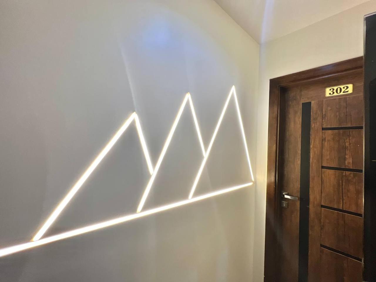 Elite Paradise Pyramids View - Photo 65