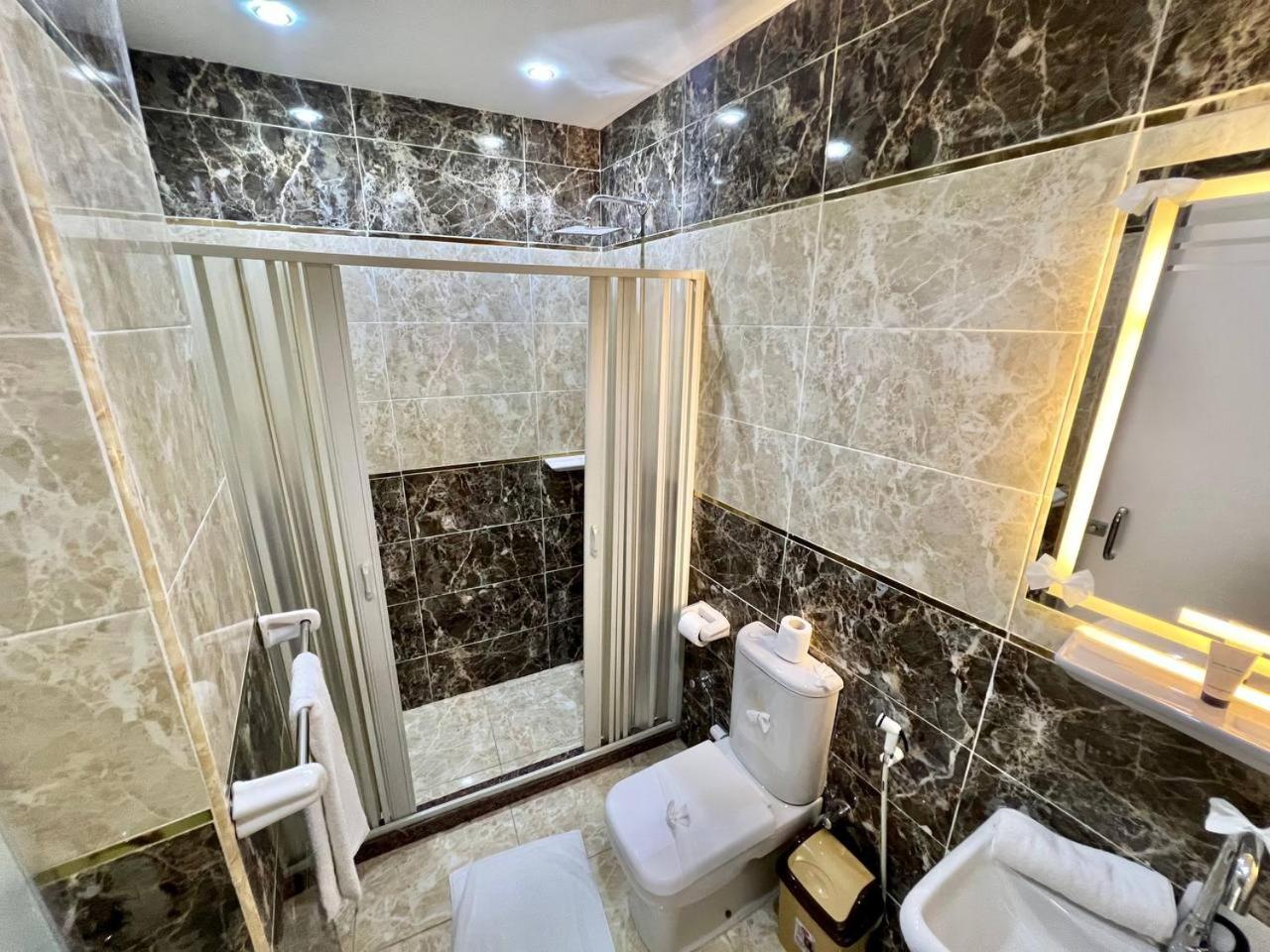 Elite Paradise Pyramids View - Photo 71