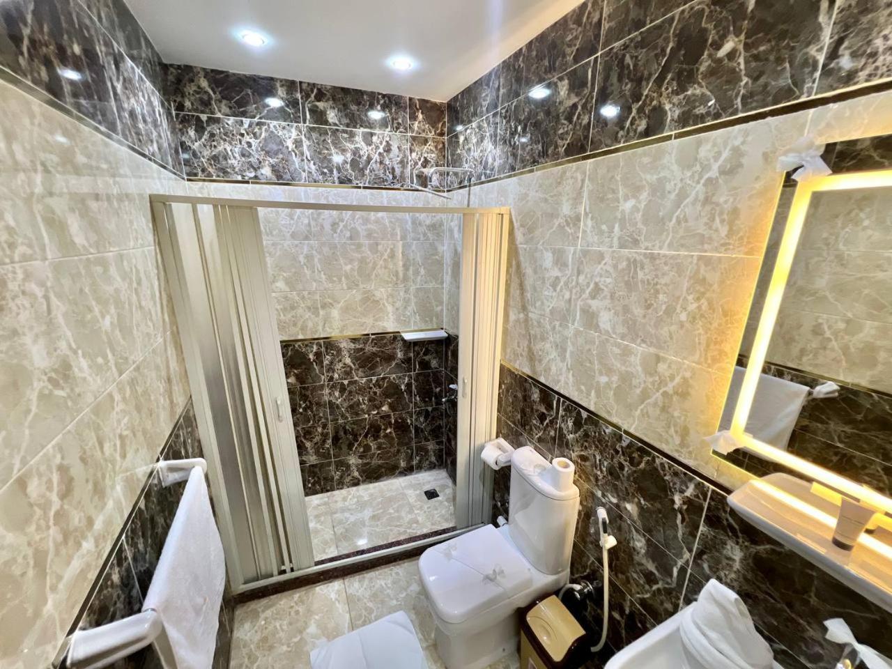 Elite Paradise Pyramids View - Photo 74