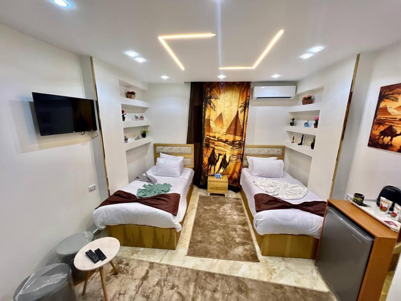 Elite Paradise Pyramids View - Photo 89