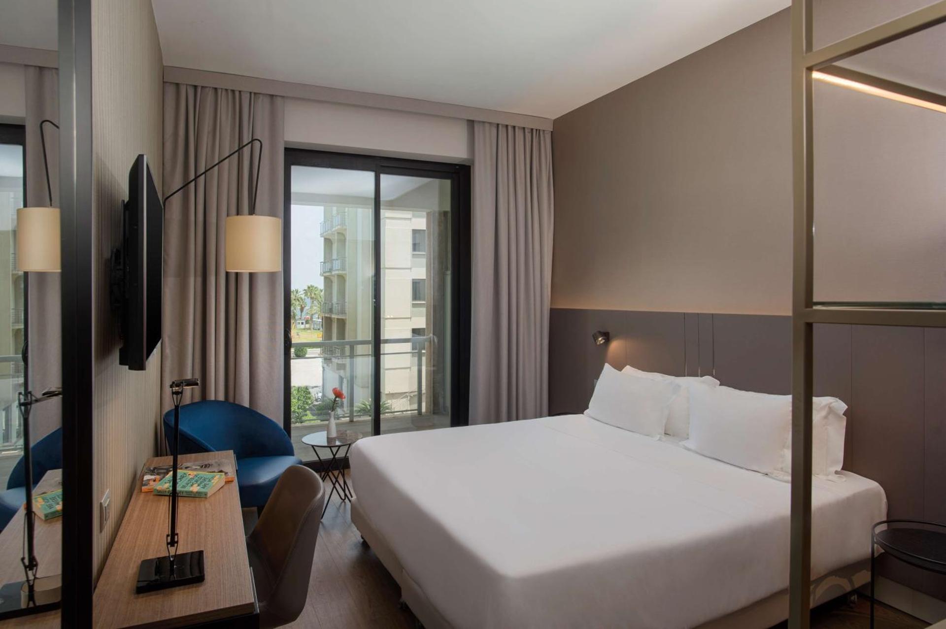 NH Palermo - Photo 53