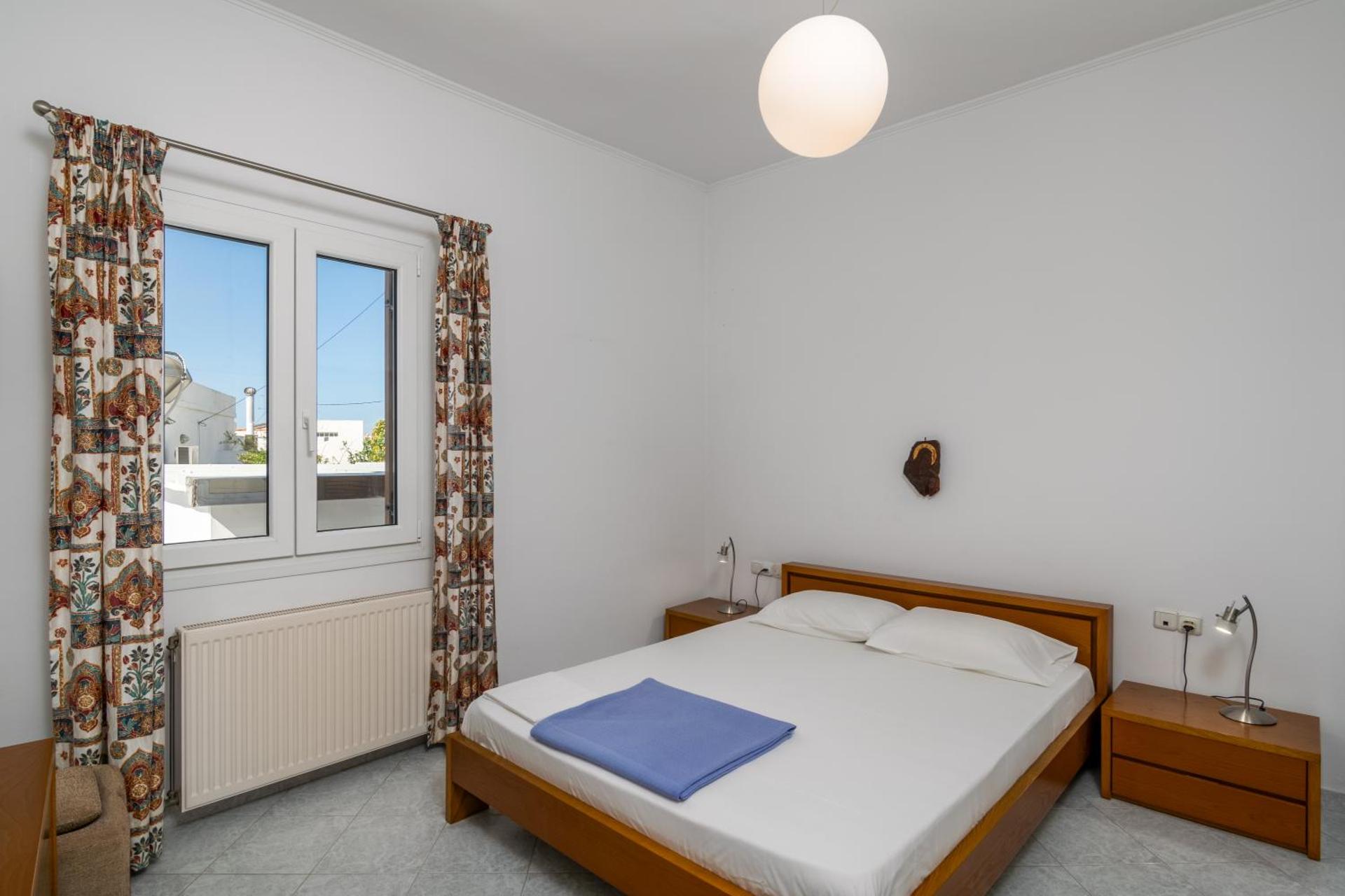 Uncle John's House with View - Photo 23