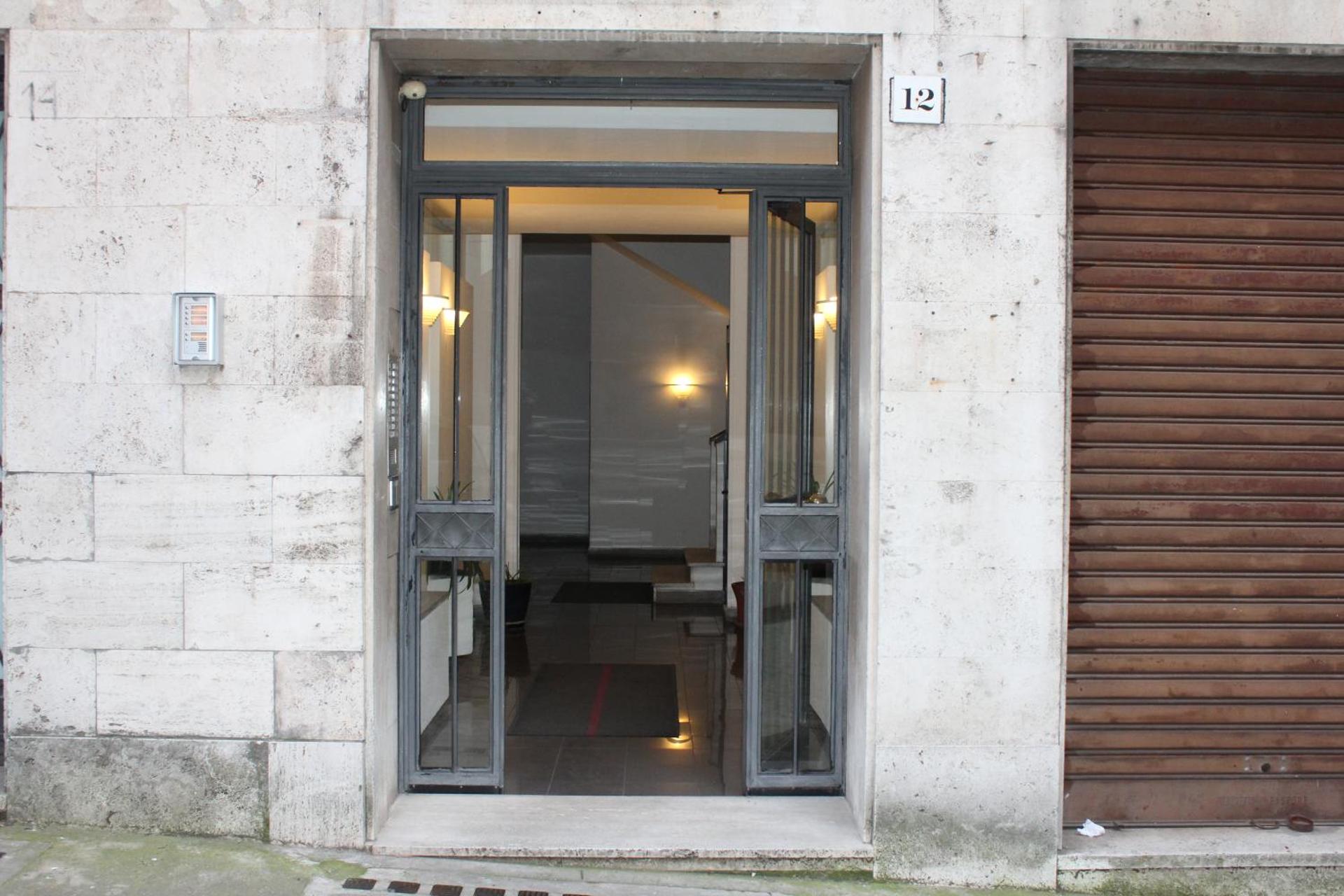 Lofts In Rome - Photo 3