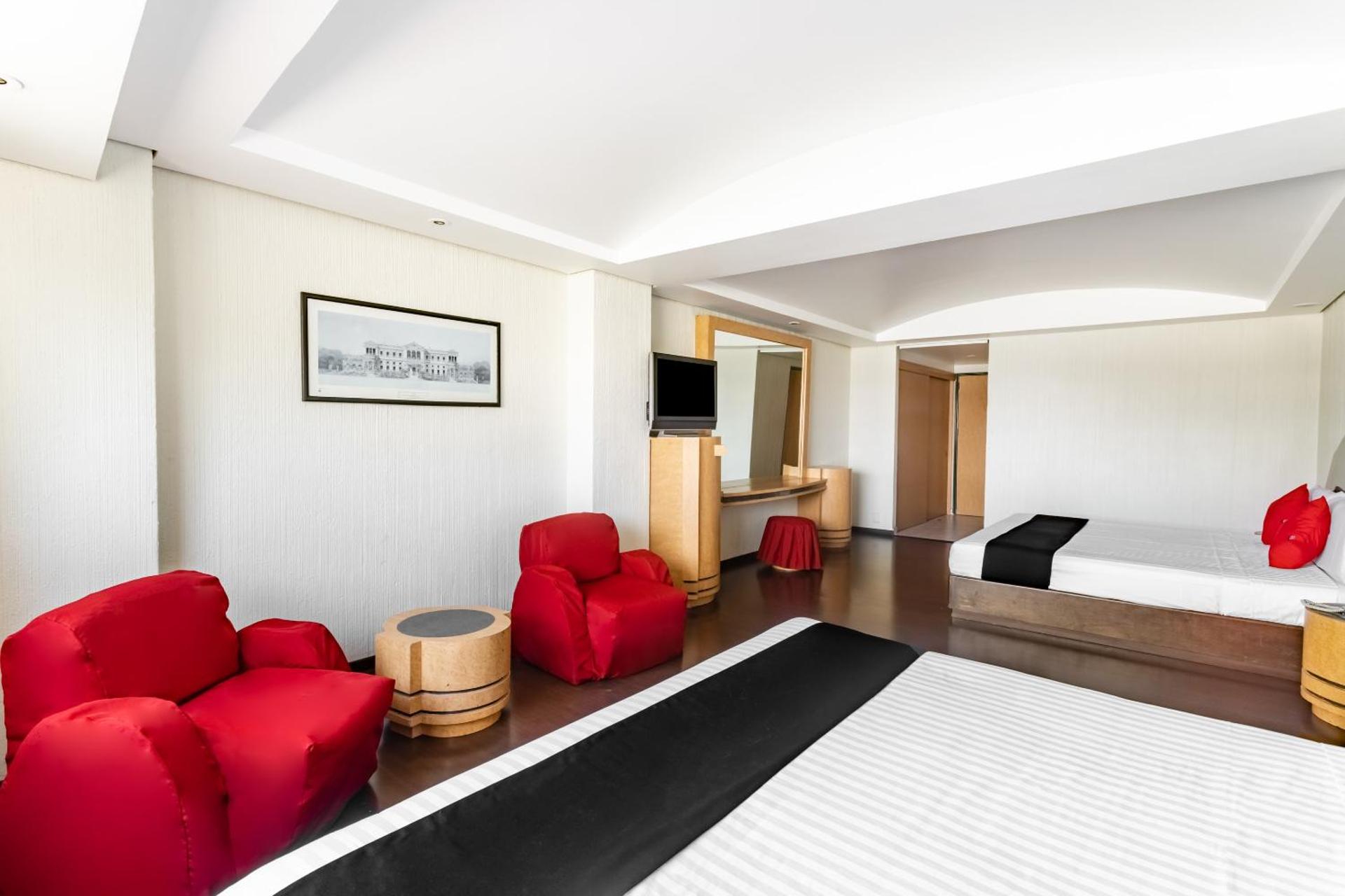 Capital O Andrade, Mexico City - Photo 43