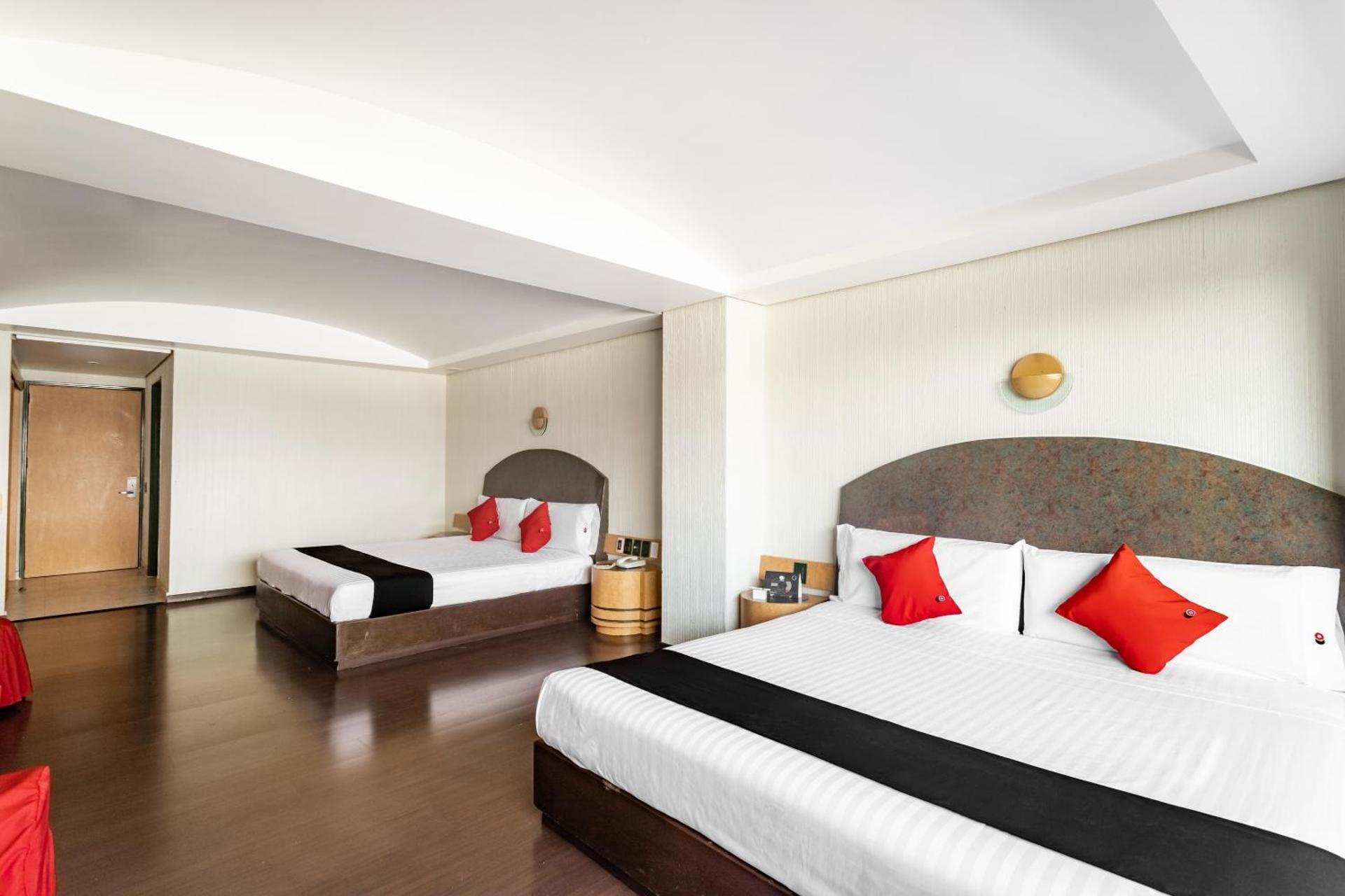 Capital O Andrade, Mexico City - Photo 44