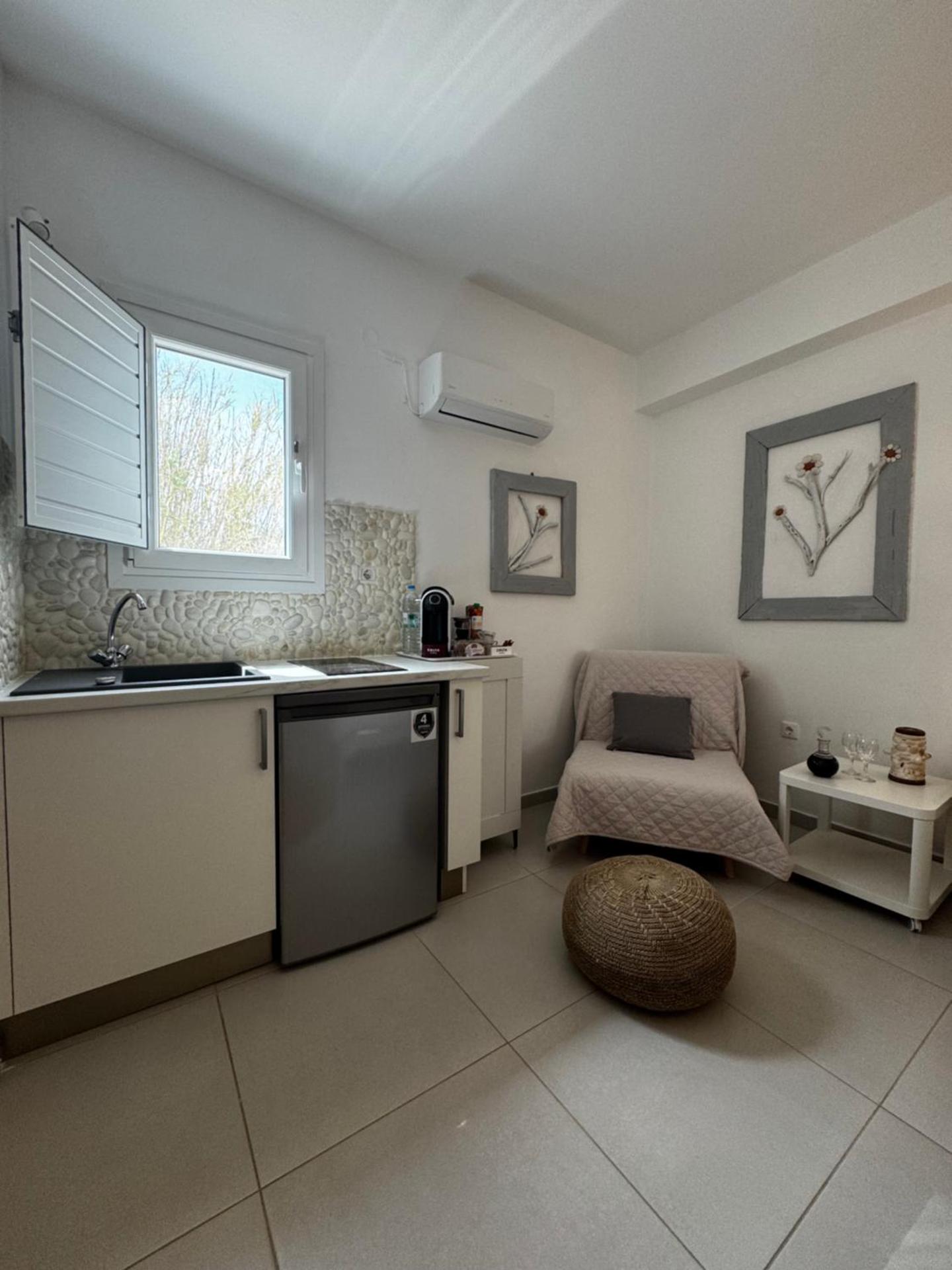 Diplos Studios - Photo 59