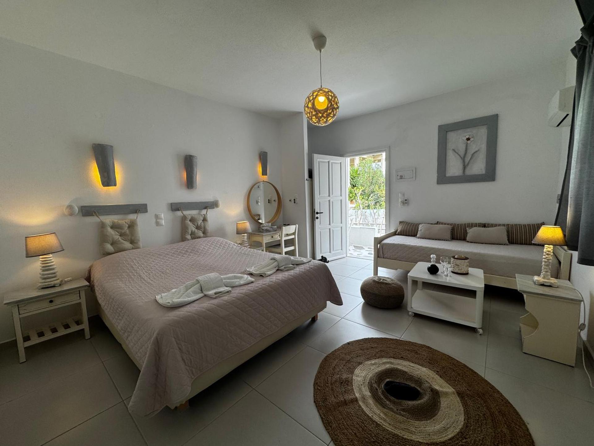 Diplos Studios - Photo 84